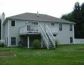 2001 Conway Wallrose Road Economy, PA 15042 - Photo 8 of 8 Patio/Deck.