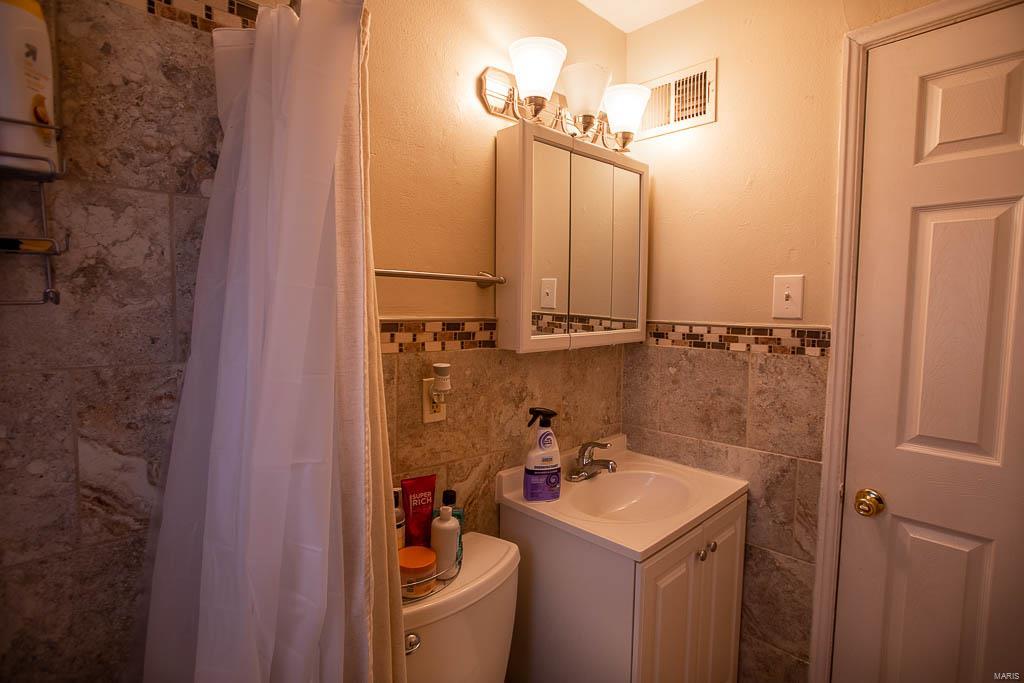 8001 Titus Road St. Louis, MO 63114 - Photo 15 of 31 Gallery Image 15
