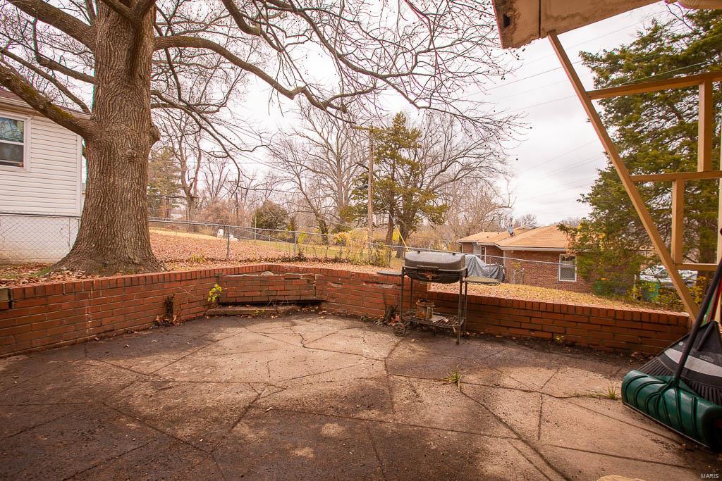 8001 Titus Road St. Louis, MO 63114 - Photo 27 of 31 Gallery Image 27