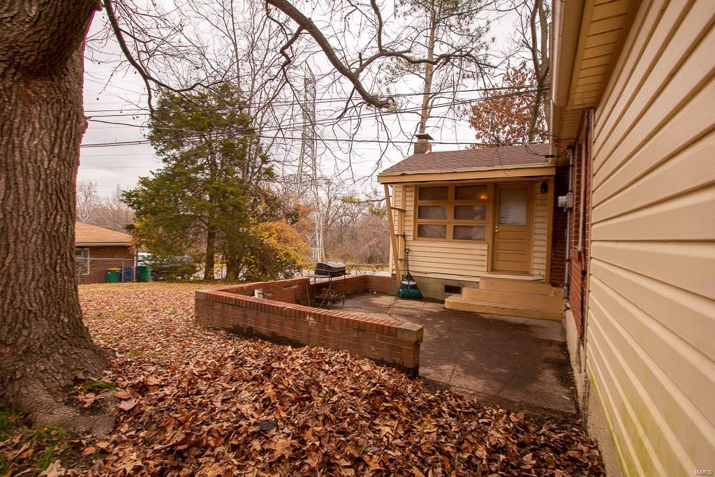 8001 Titus Road St. Louis, MO 63114 - Photo 28 of 31 Gallery Image 28