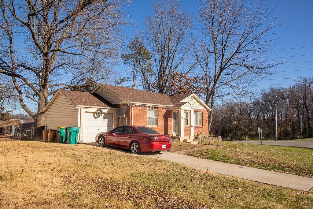 8001 Titus Road St. Louis, MO 63114 - Photo 5 of 31 Gallery Image 5