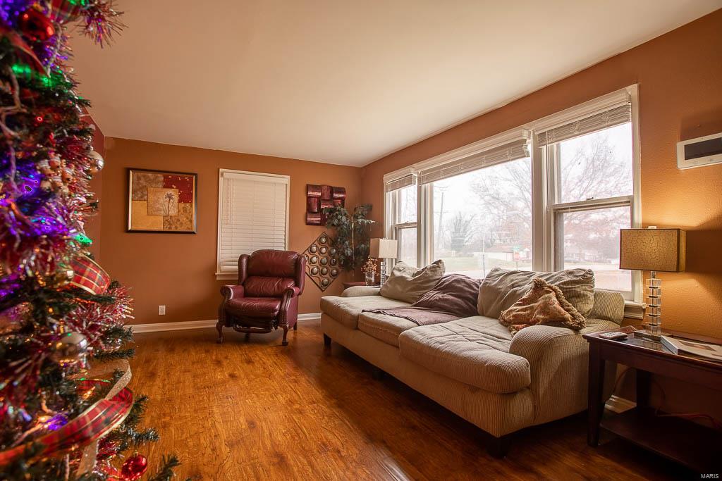 8001 Titus Road St. Louis, MO 63114 - Photo 7 of 31 Gallery Image 7