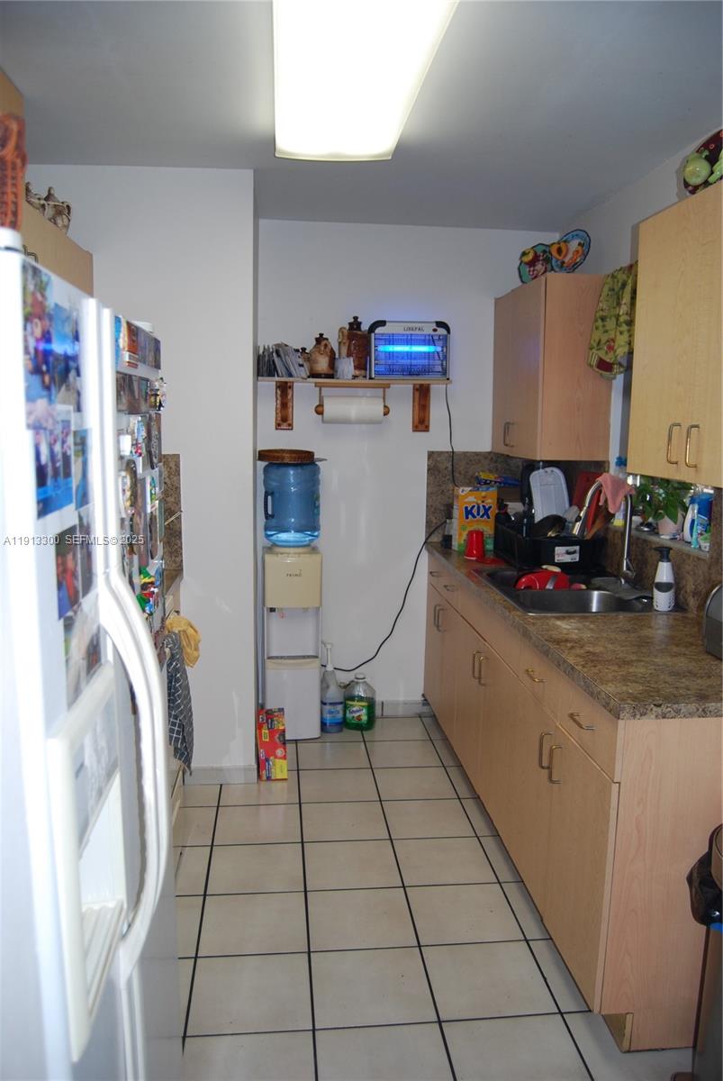 950 Southwest 13th Court Miami, FL 33135 - Photo 5 of 10