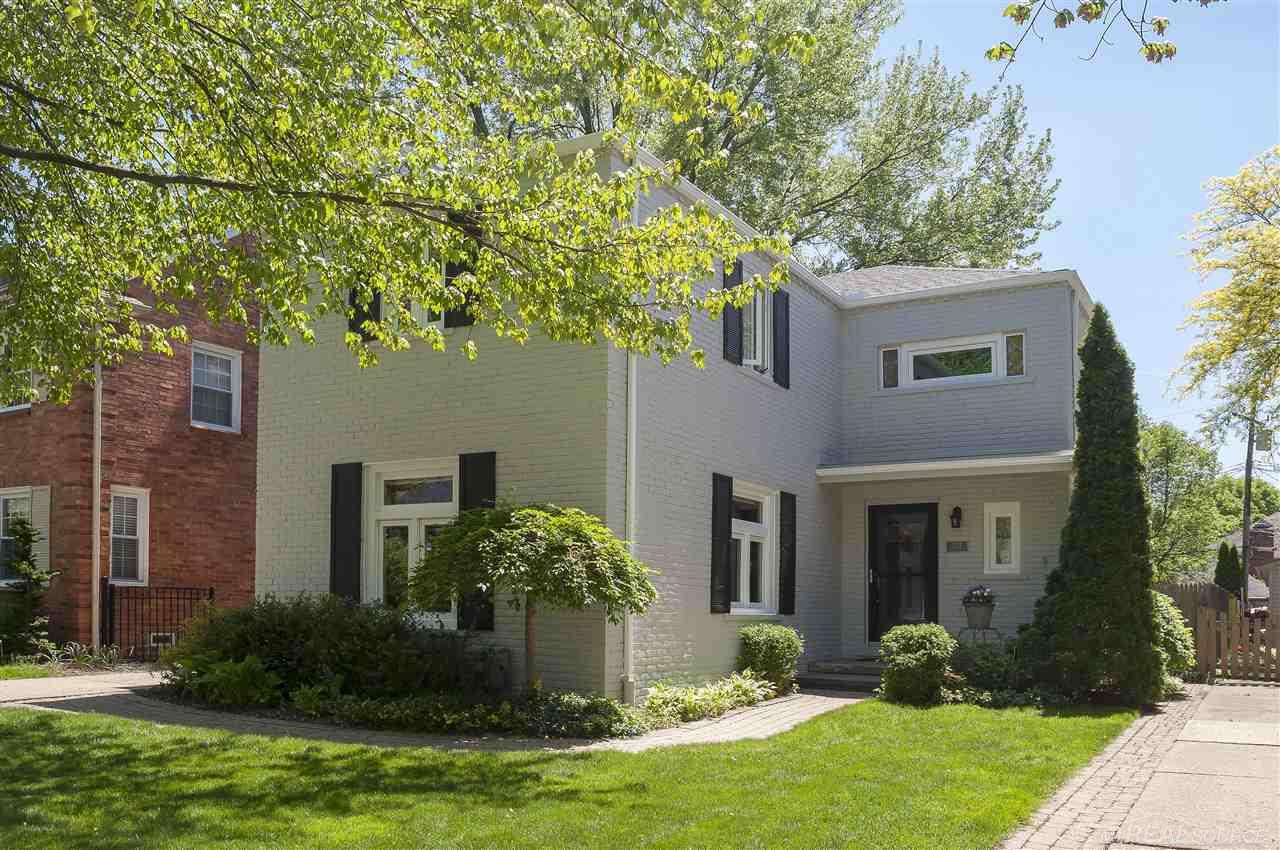 323 Moran Road Grosse Pointe Farms, MI 48236 - Photo 1 of 33