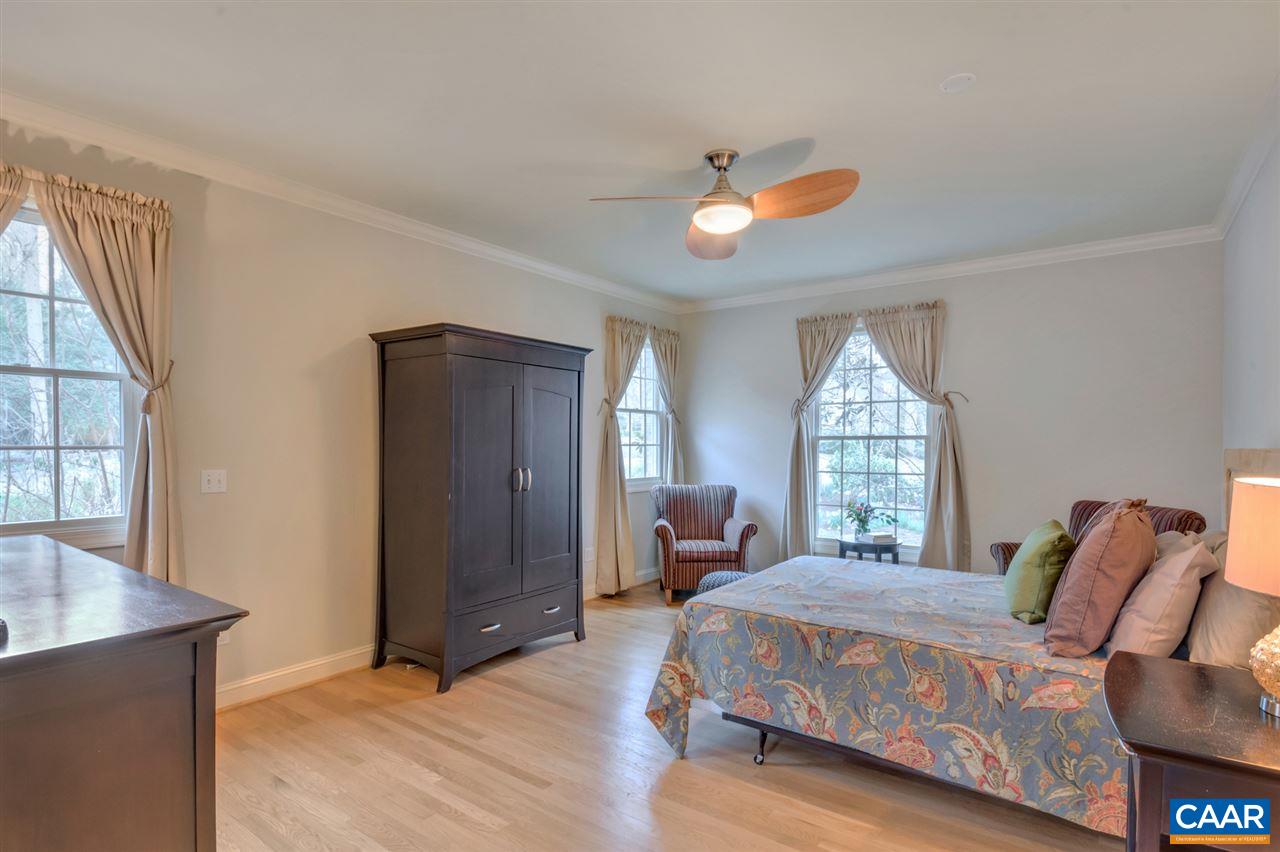 3367 Marsden Point Keswick, VA 22947 - Photo 12 of 38 Gallery Image 12