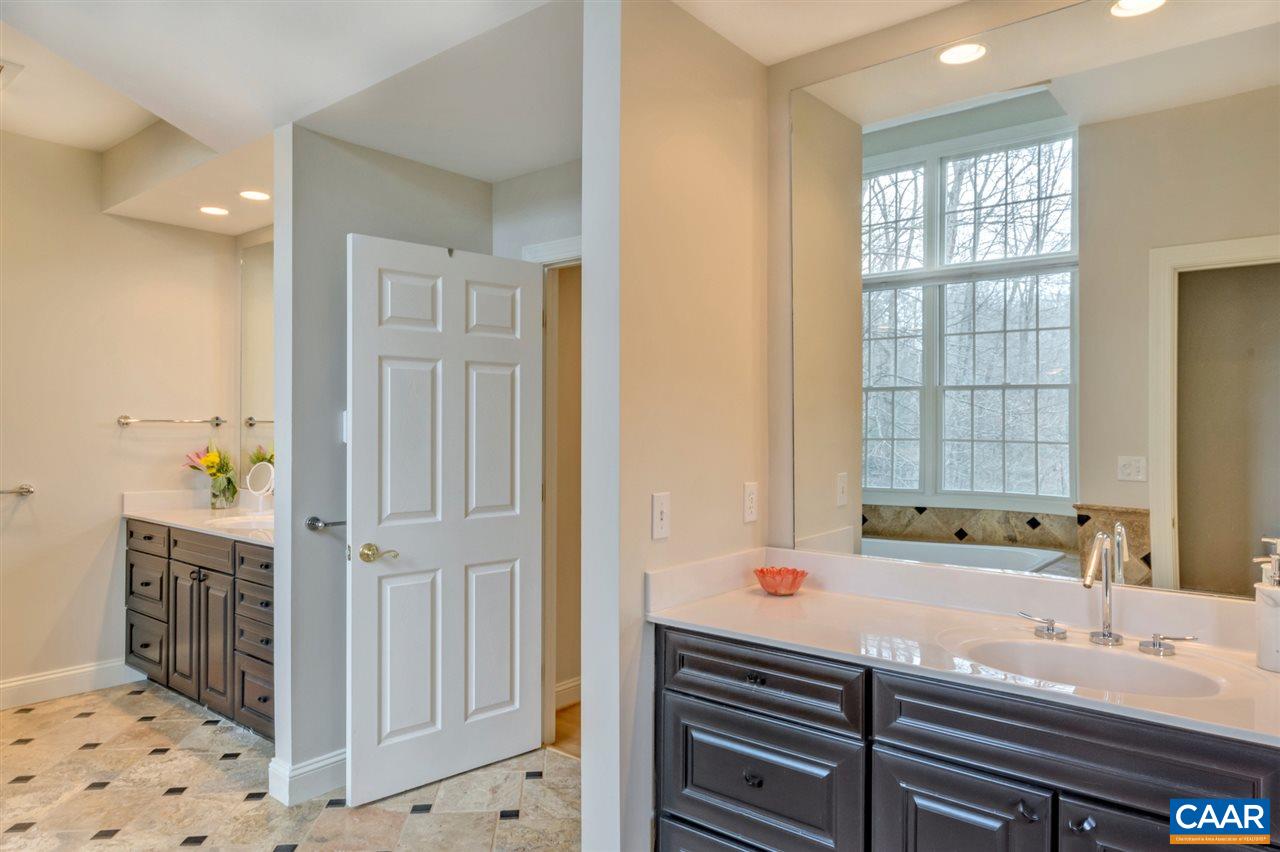 3367 Marsden Point Keswick, VA 22947 - Photo 13 of 38 Gallery Image 13