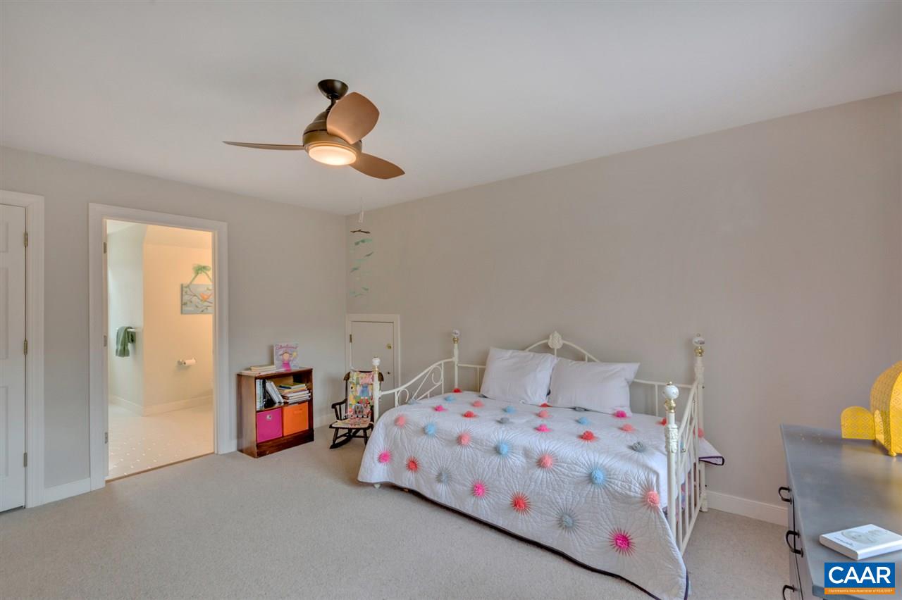 3367 Marsden Point Keswick, VA 22947 - Photo 16 of 38 Gallery Image 16