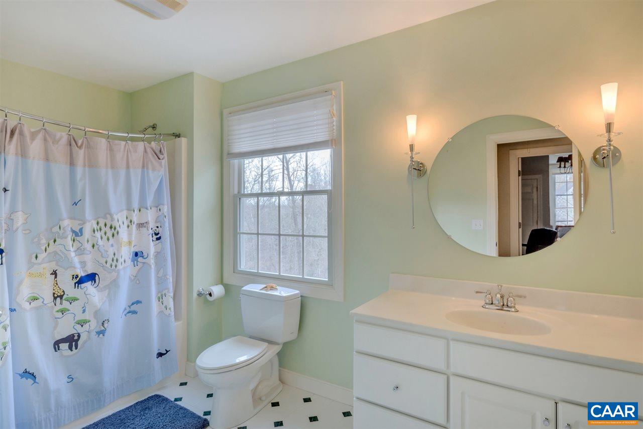 3367 Marsden Point Keswick, VA 22947 - Photo 20 of 38 Gallery Image 20