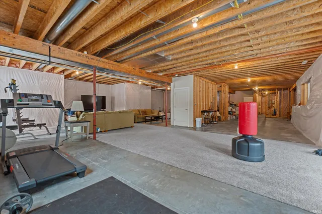 $975,000 | 53785 Blue Lake Drive, Elkhart, IN 46514