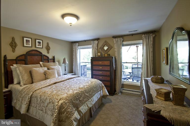 150 Rugby Road Arnold, MD 21012 - Photo 27 of 30 Bedroom
