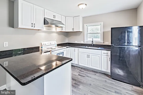 $2,000 | 4579 Summit Bridge Road, Middletown, DE 19709