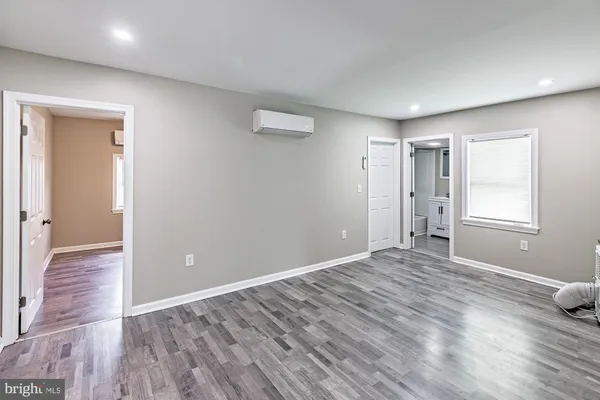 $2,000 | 4579 Summit Bridge Road, Middletown, DE 19709