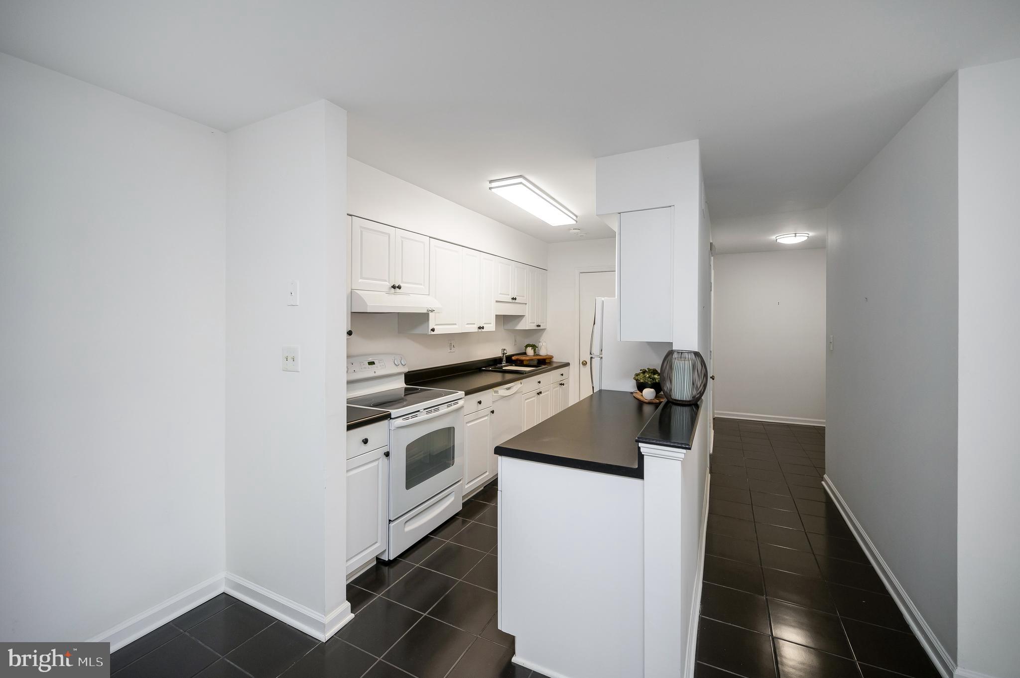 5902 B Queenston Street, Unit 505 Springfield, VA 22152 - Photo 13 of 36