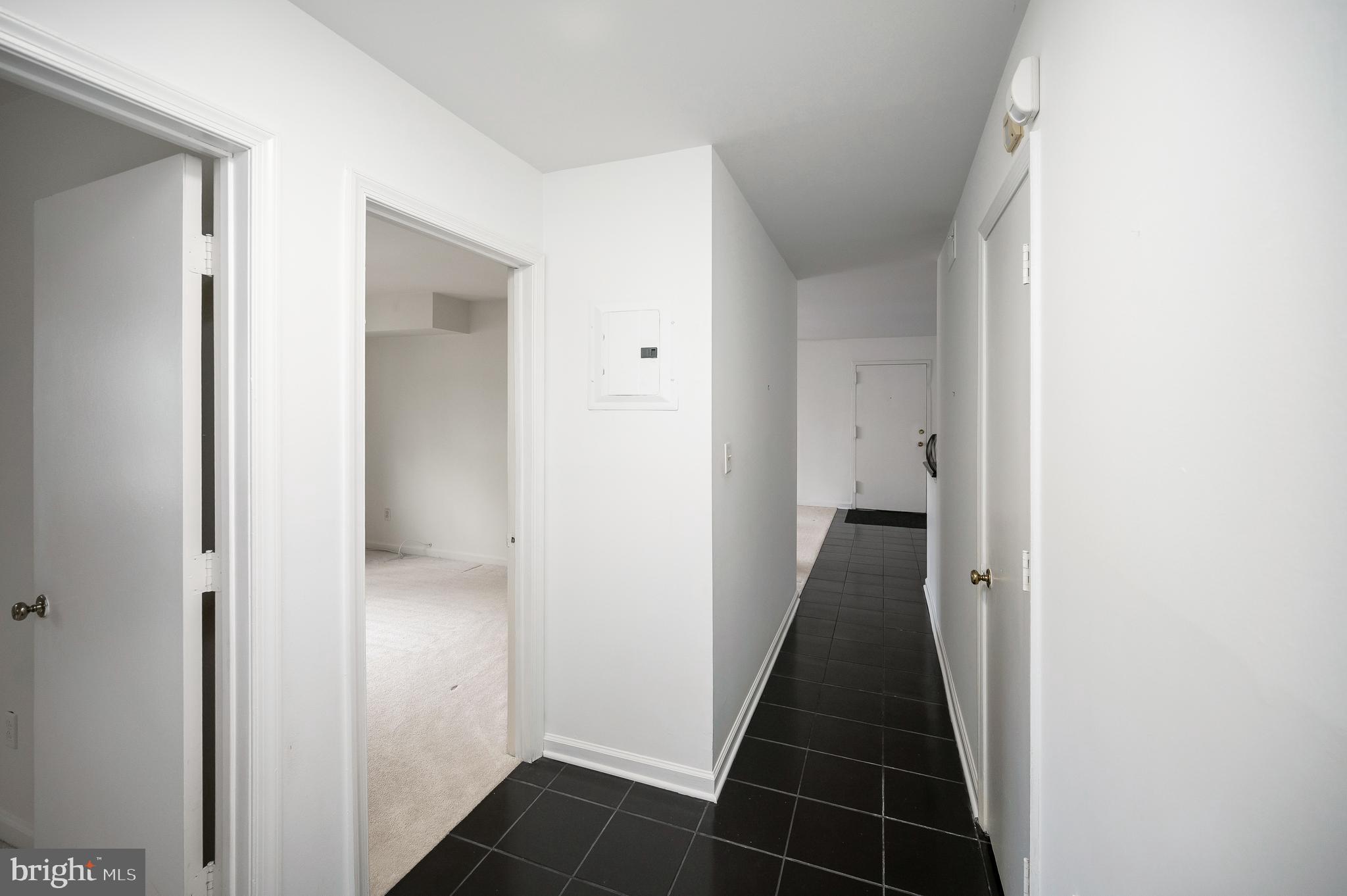 5902 B Queenston Street, Unit 505 Springfield, VA 22152 - Photo 16 of 36