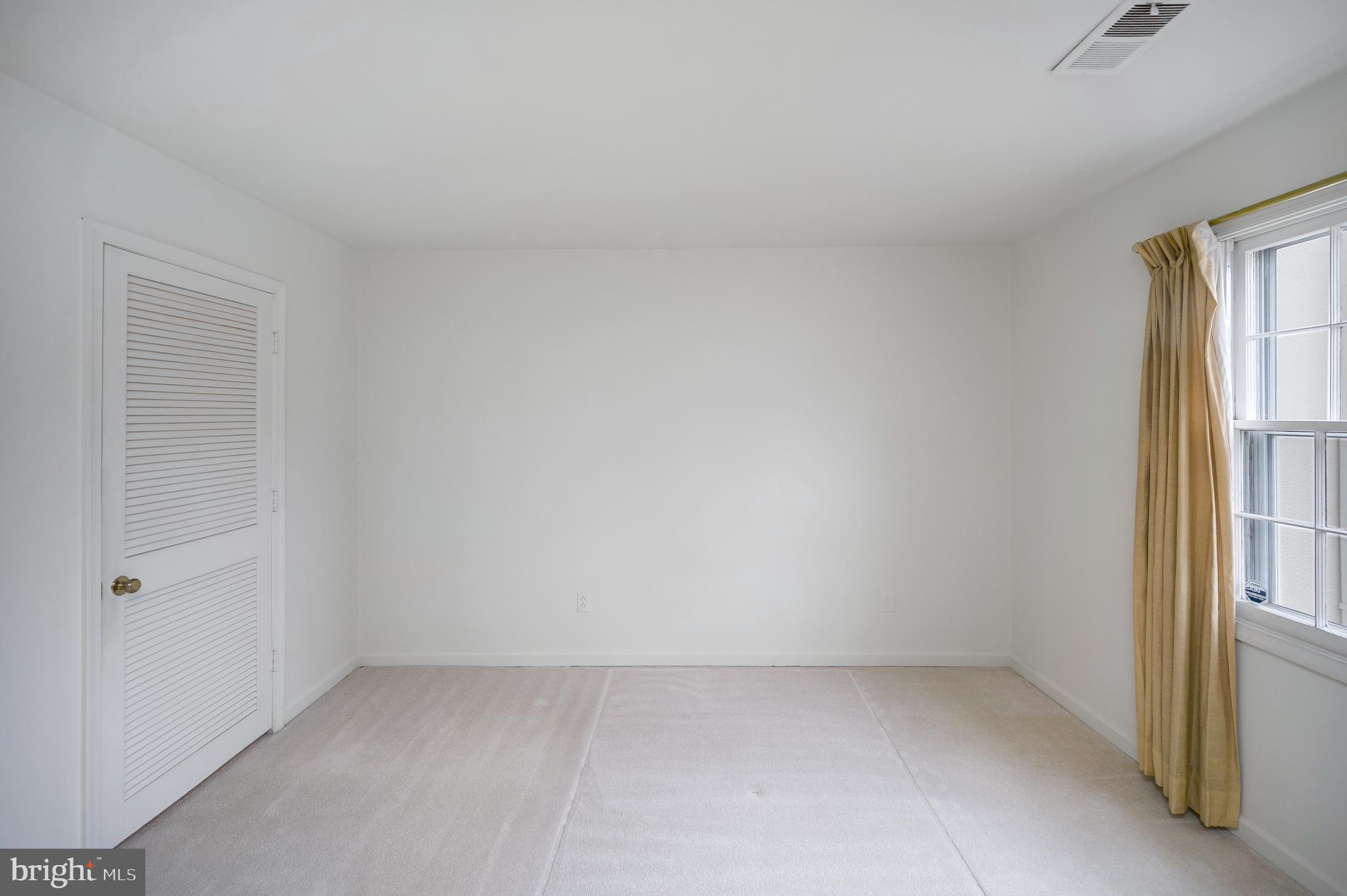 5902 B Queenston Street, Unit 505 Springfield, VA 22152 - Photo 23 of 36