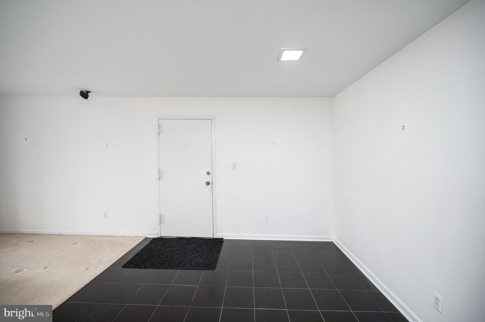 5902 B Queenston Street, Unit 505 Springfield, VA 22152 - Photo 7 of 36