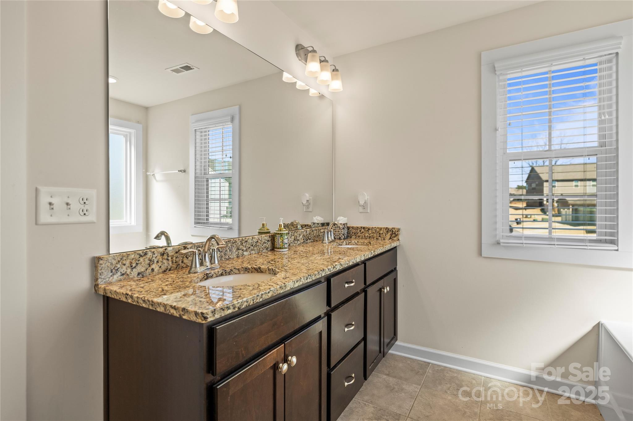 13203 Caite Ridge Road Davidson, NC 28036 - Photo 14 of 22 Gallery Image 14