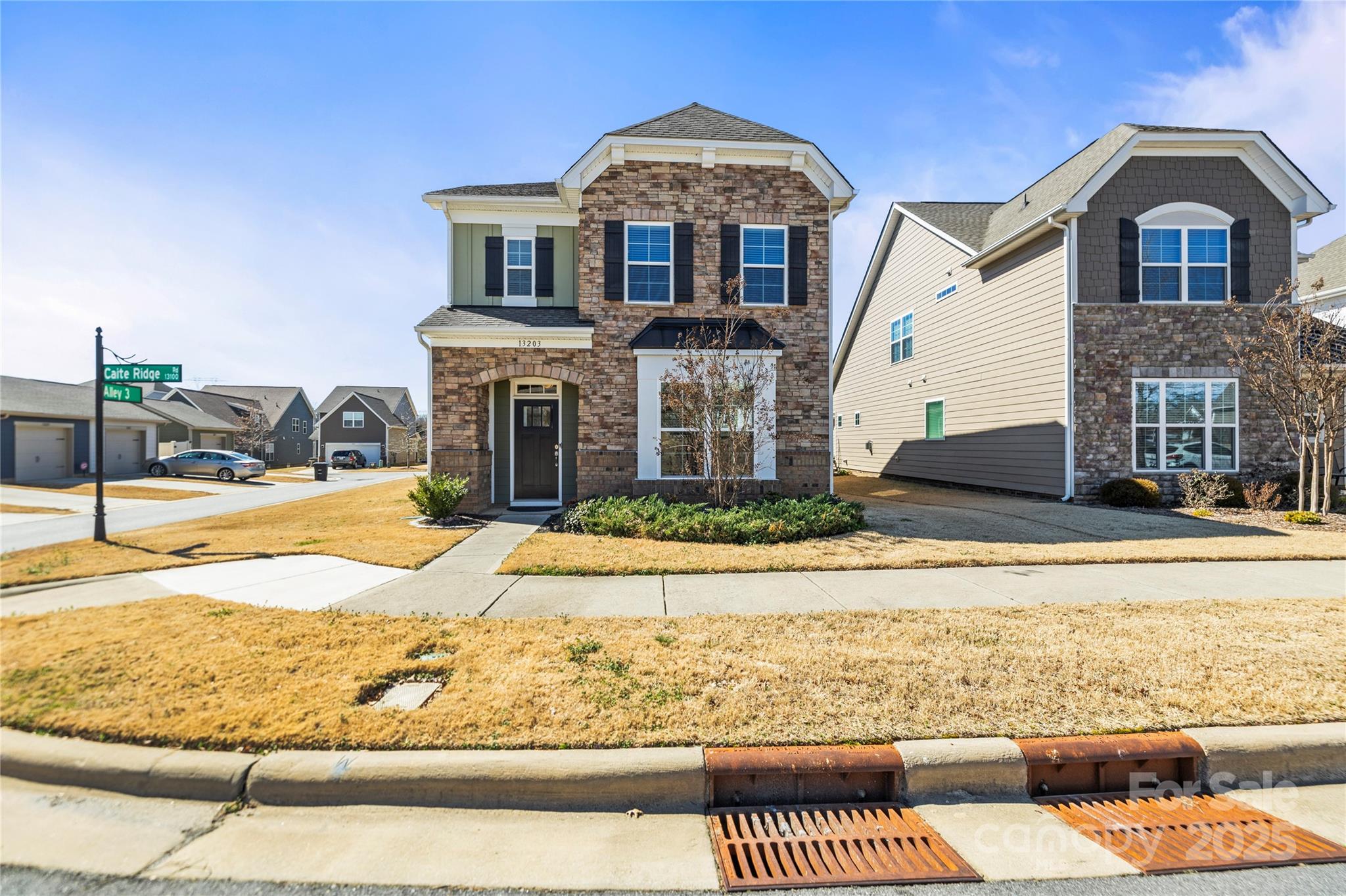13203 Caite Ridge Road Davidson, NC 28036 - Photo 4 of 22 Gallery Image 4