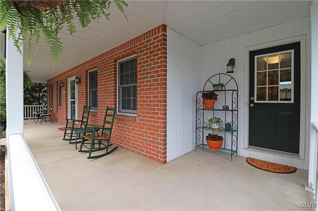 4609 Greenfield Road Bethlehem, PA 18017 - Photo 5 of 50 Gallery Image 5