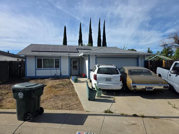 $460,000 | 1593 Blair Court, Manteca, CA 95336