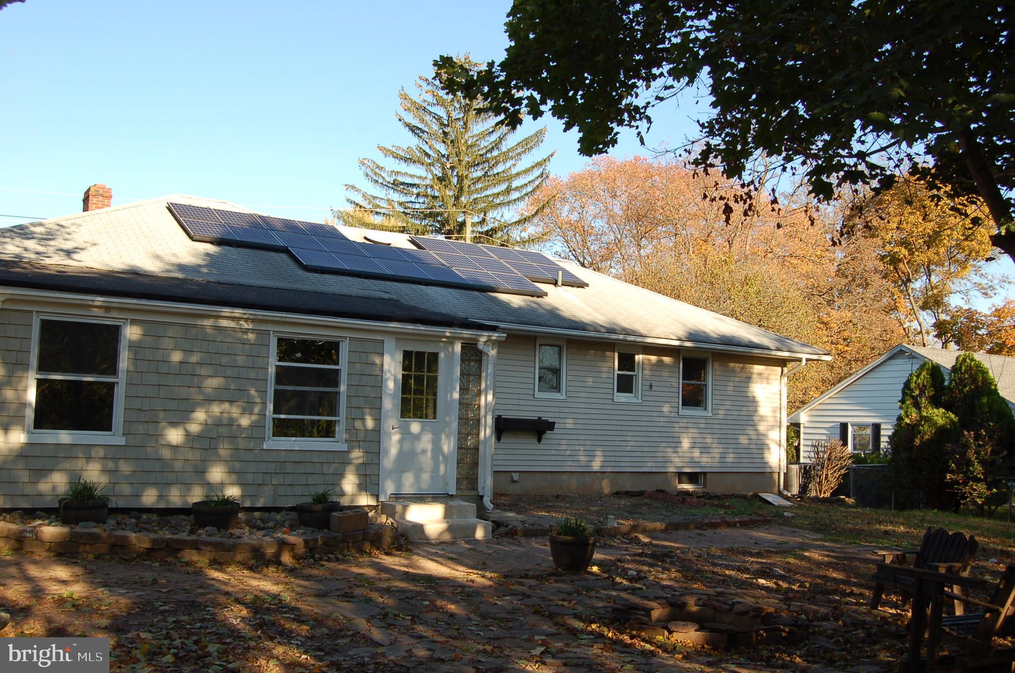 1482 Huron Road North Brunswick, NJ 08902 - Photo 6 of 17 a front view of a house with a yard