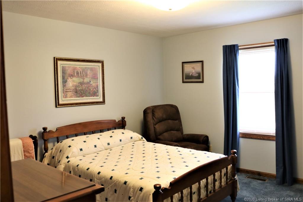 7887 Atkins Road Floyds Knobs, IN 47119 - Photo 5 of 22 Gallery Image 5