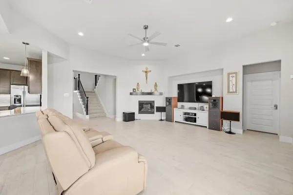 $610,000 | 2515 Red Hickory Drive, Katy, TX 77493