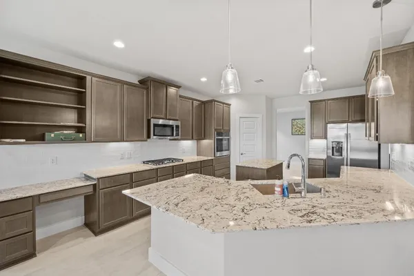 $610,000 | 2515 Red Hickory Drive, Katy, TX 77493