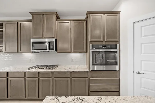 $610,000 | 2515 Red Hickory Drive, Katy, TX 77493
