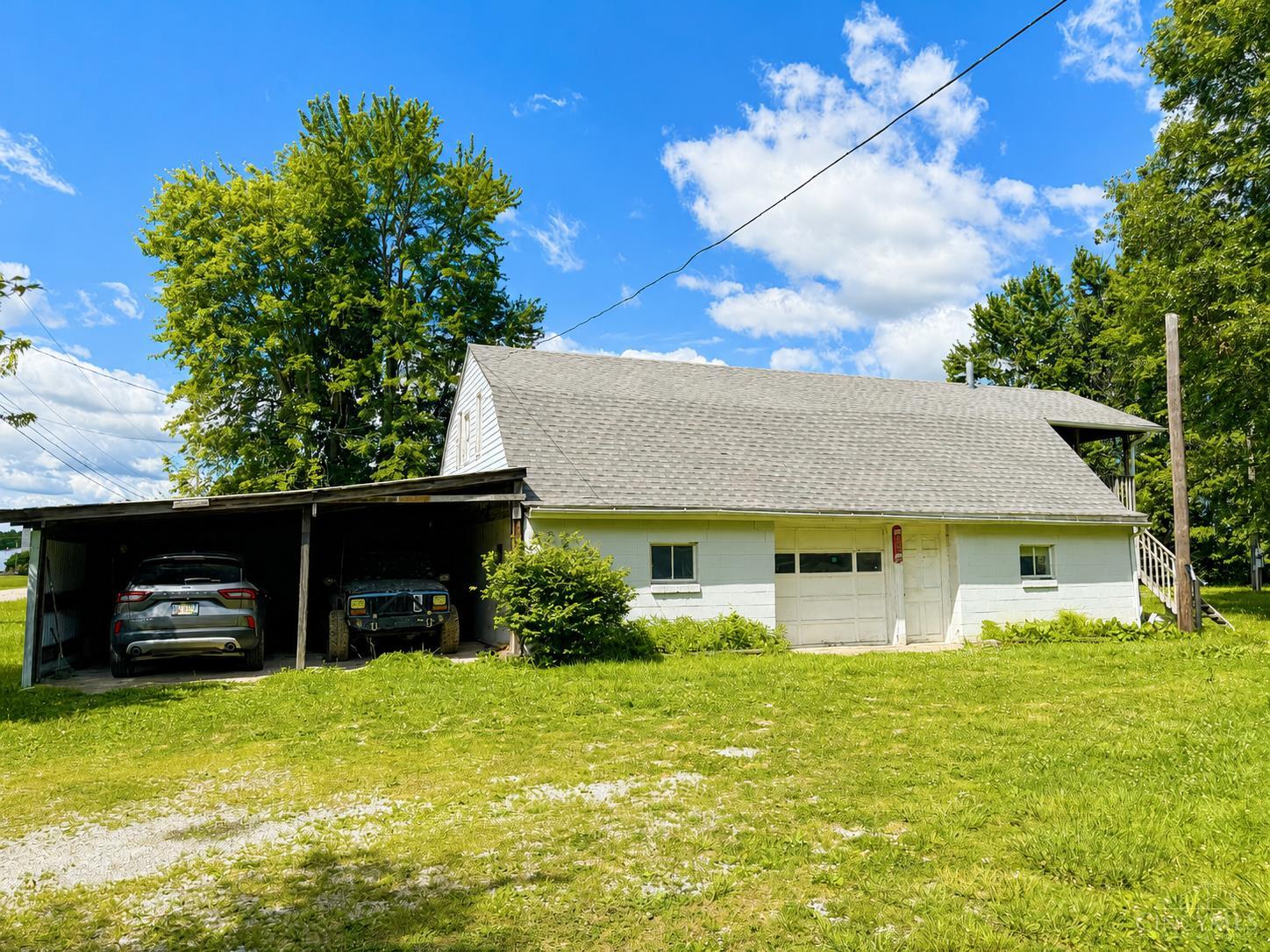 6441 Long Glady Road Blanchester, OH 45107 - Photo 2 of 16