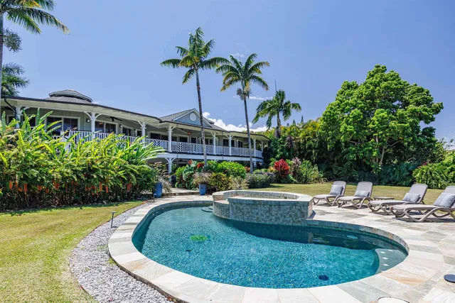 $3,700,000 | 65 North Holokai Road, Haiku, HI 96708