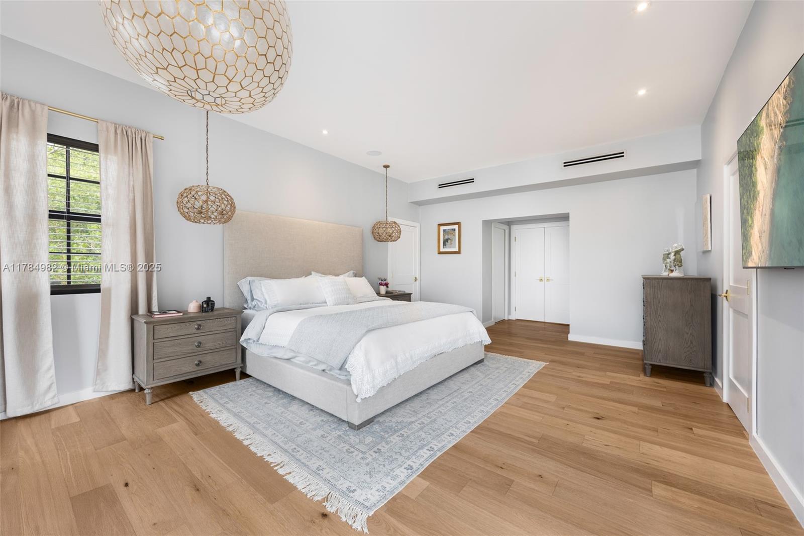 120 Morningside Drive Coral Gables, FL 33133 - Photo 14 of 34