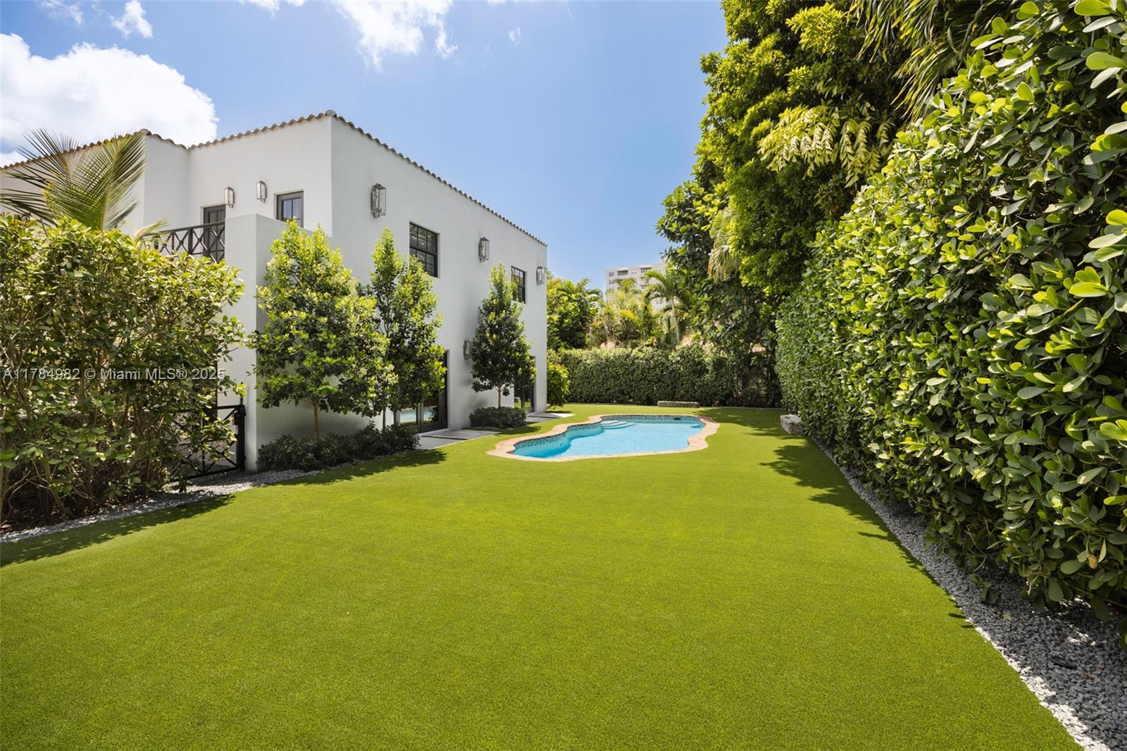 120 Morningside Drive Coral Gables, FL 33133 - Photo 27 of 34