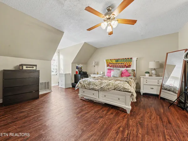 $245,000 | 933 Bradley Bell Drive, Knoxville, TN 37938