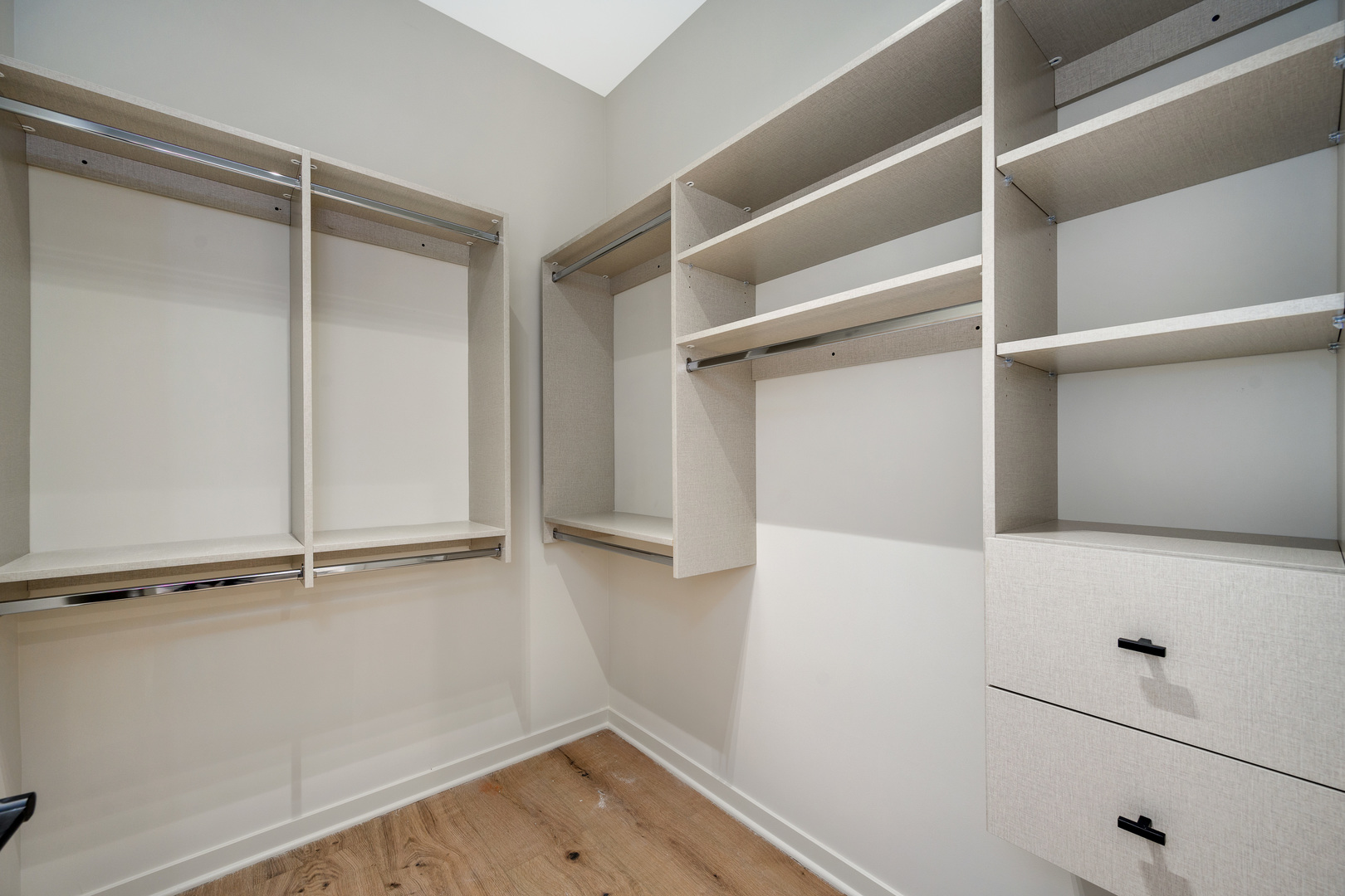 11 West Prospect Avenue, Unit 217 Mount Prospect, IL 60056 - Photo 15 of 66