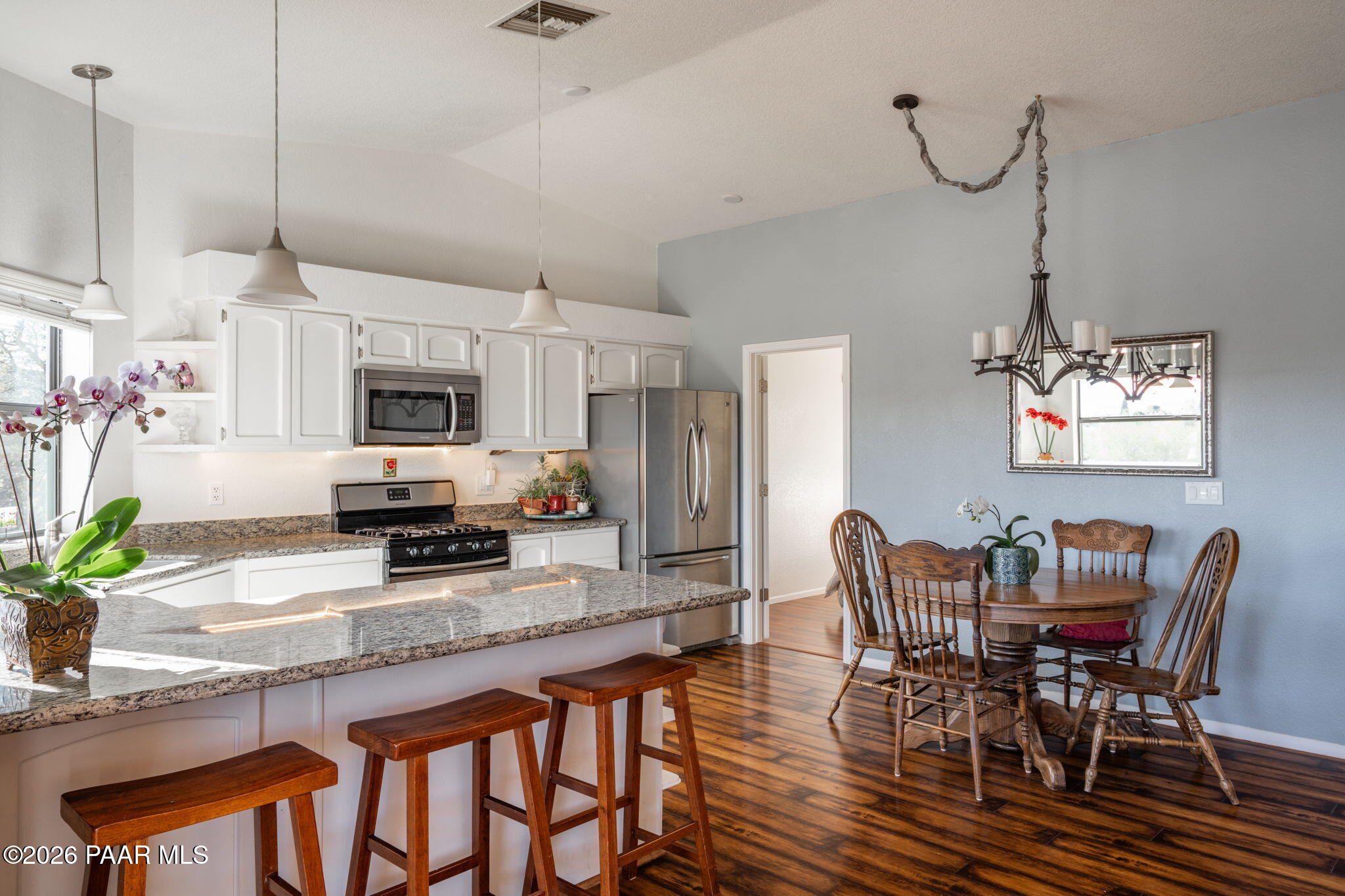 749 Zuni Trail Dewey, AZ 86327 - Photo 11 of 49 kitchen