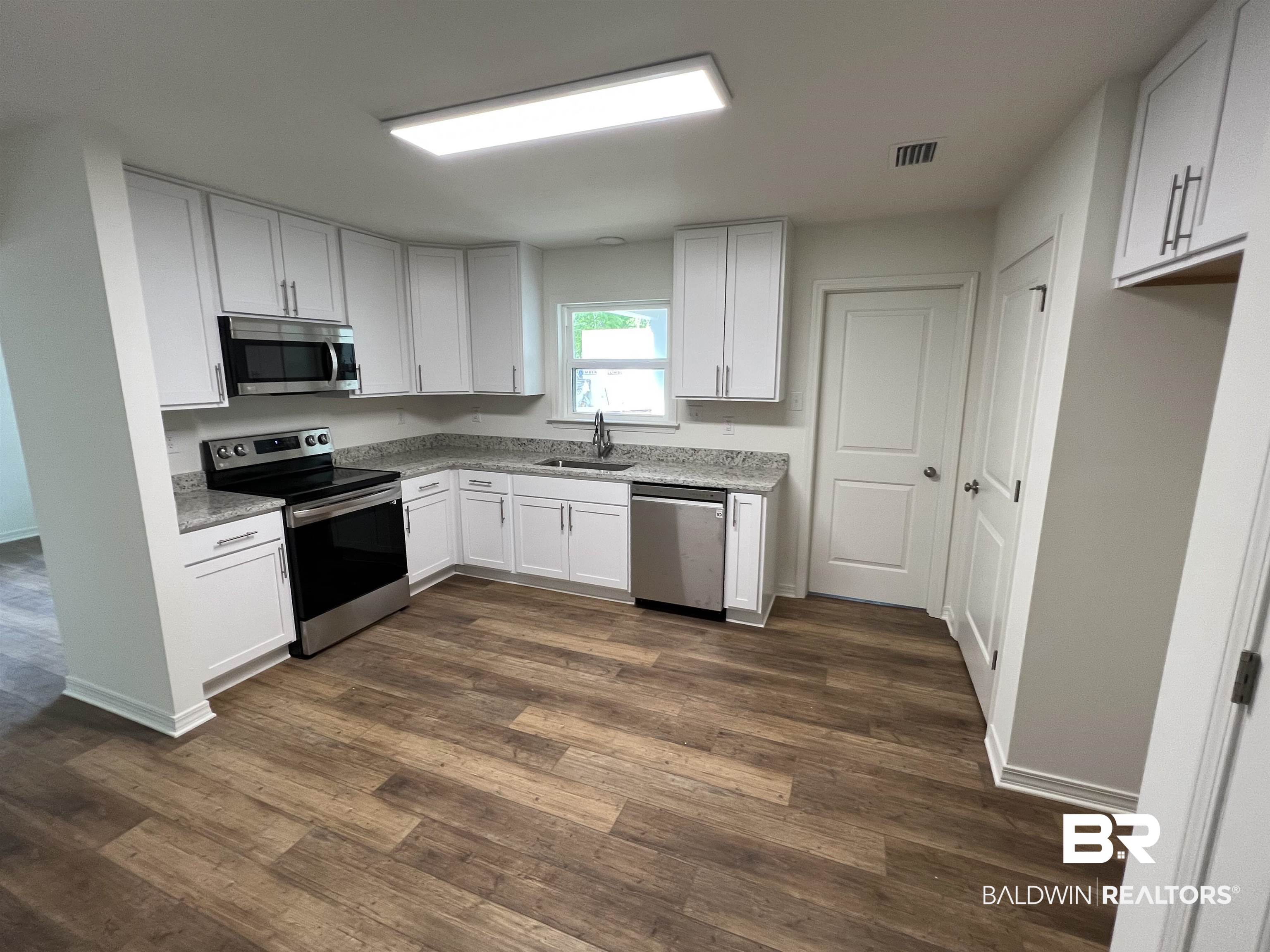 13435 Lilac Lane Stapleton, AL 36578 - Photo 7 of 17