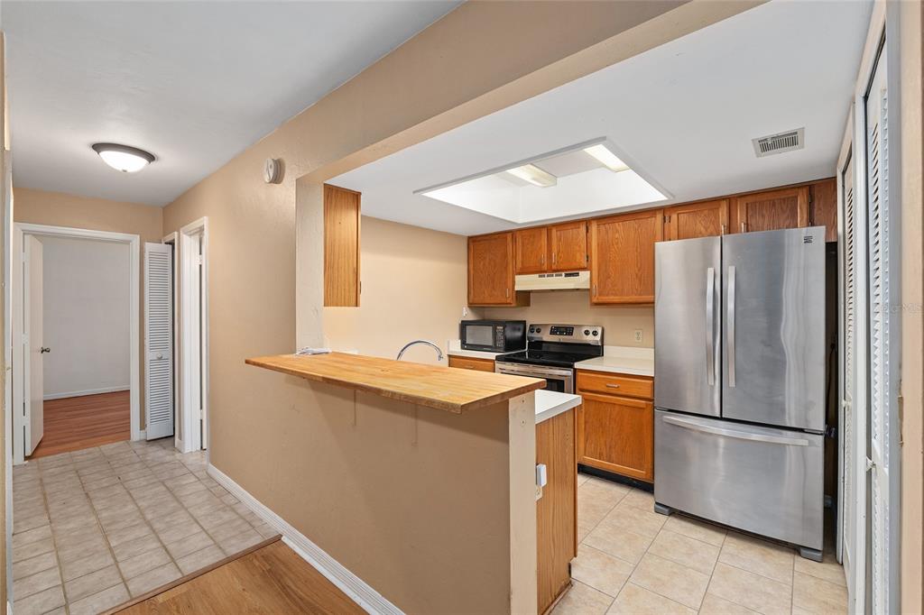 900 Southwest 62nd Boulevard, Unit L76 Gainesville, FL 32607 - Photo 11 of 47