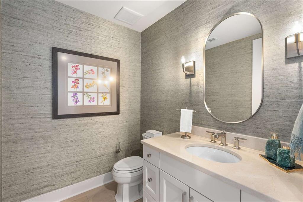 3630 Peachtree Road Northeast, Unit 3207 Atlanta, GA 30326 - Photo 27 of 55