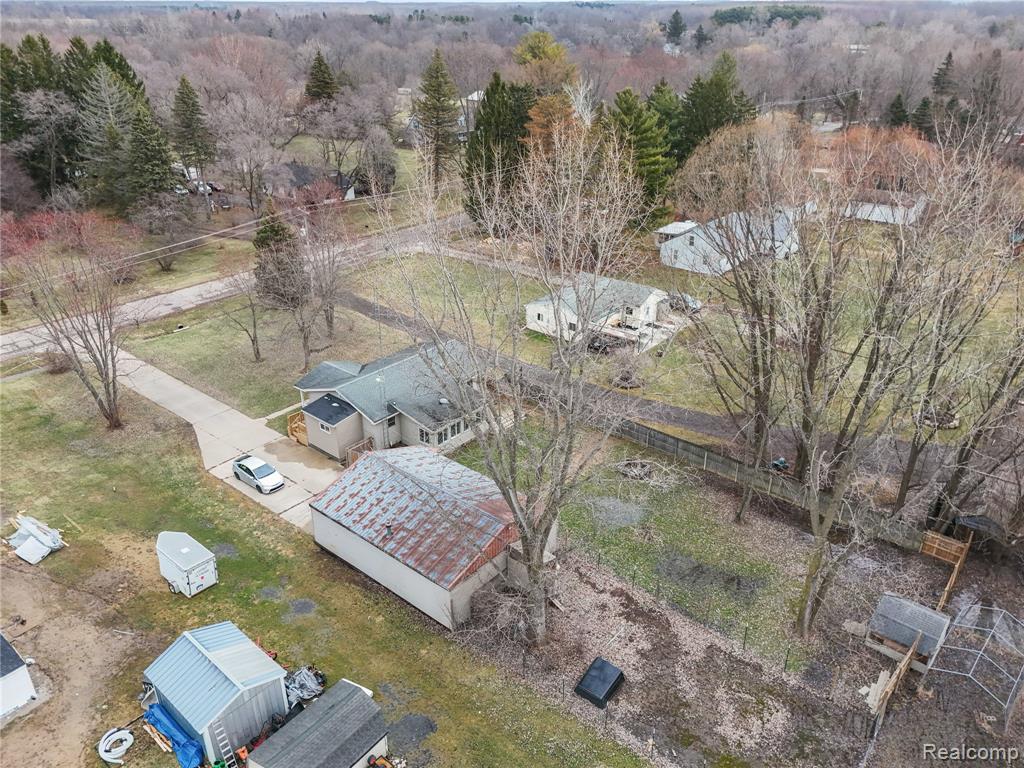 2411 Bingham Road Clio, MI 48420 - Photo 7 of 40