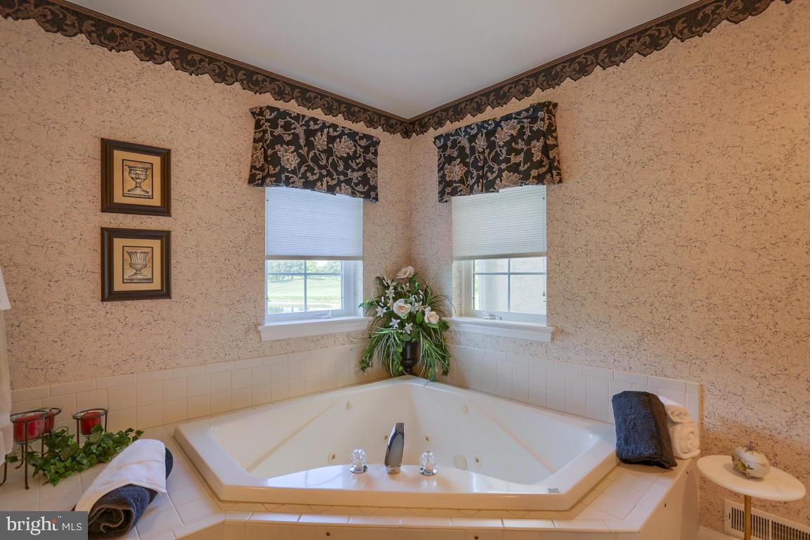 1045 Stillwood Circle Lititz, PA 17543 - Photo 20 of 29 Gallery Image 20