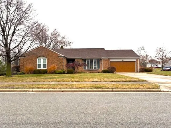 $305,000 | 819 Canyon Drive, Lima, OH 45804