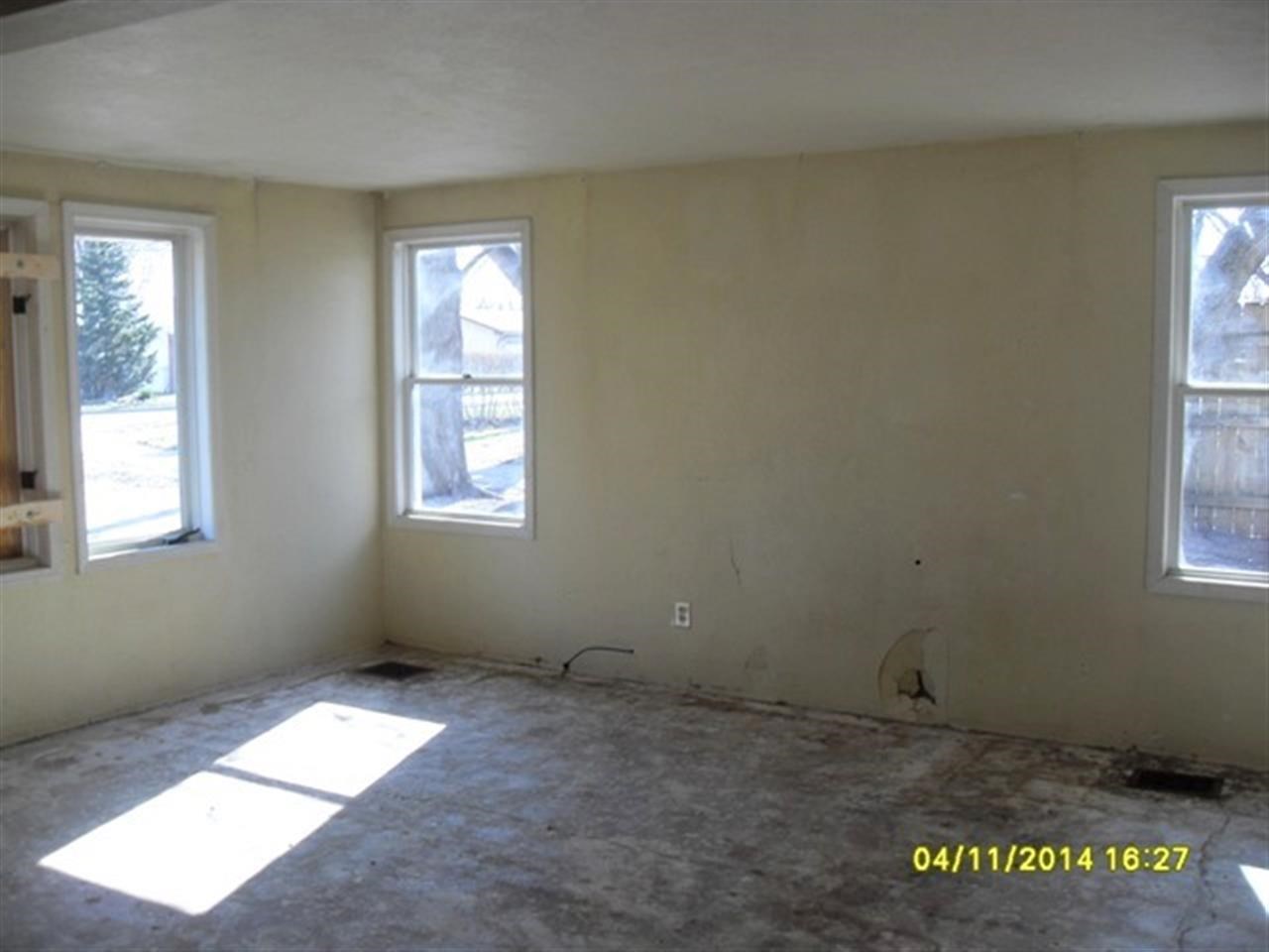 1823 Bashor Road Goshen, IN 46526 - Photo 2 of 11 Gallery Image 2