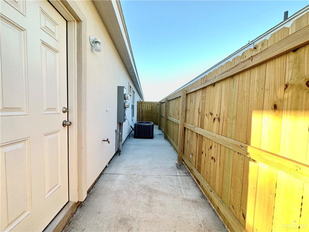 1011 Starr Street Mercedes, TX 78570 - Photo 26 of 35 a view of wooden balcony