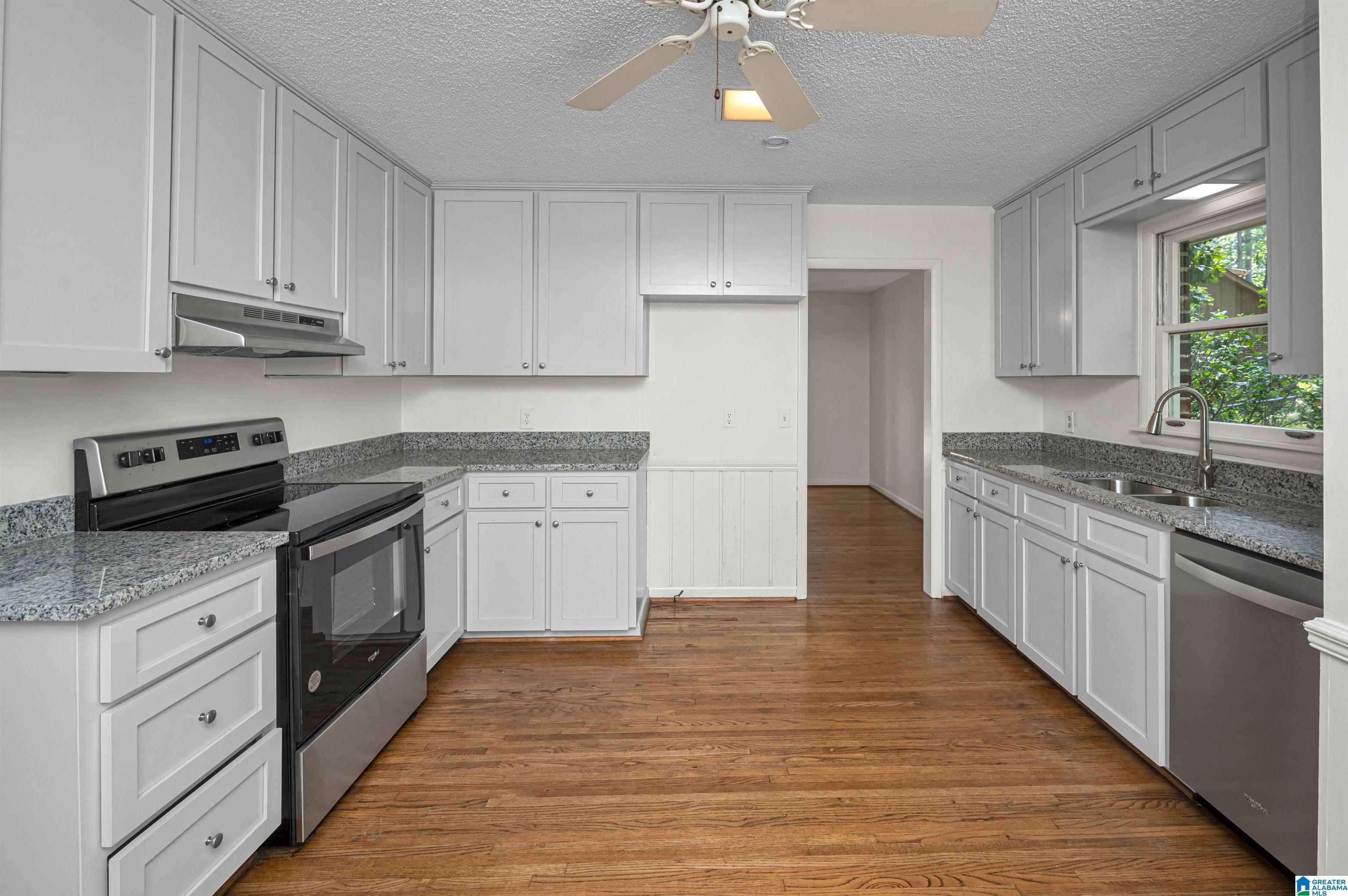 3220 Monte Verde Circle Birmingham, AL 35216 - Photo 4 of 24