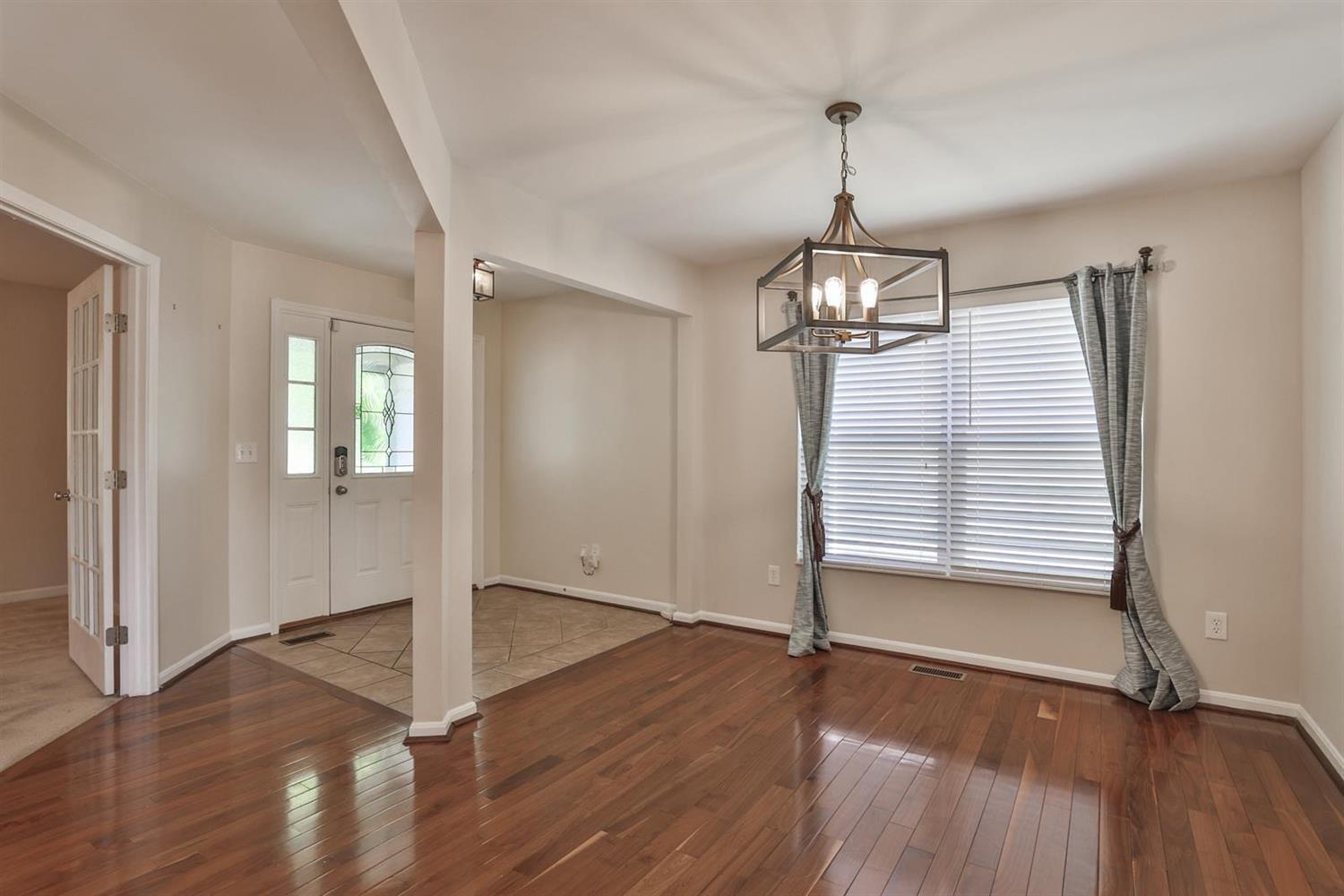 4674 Riley Lane Cincinnati, OH 45227 - Photo 18 of 50 Gallery Image 18