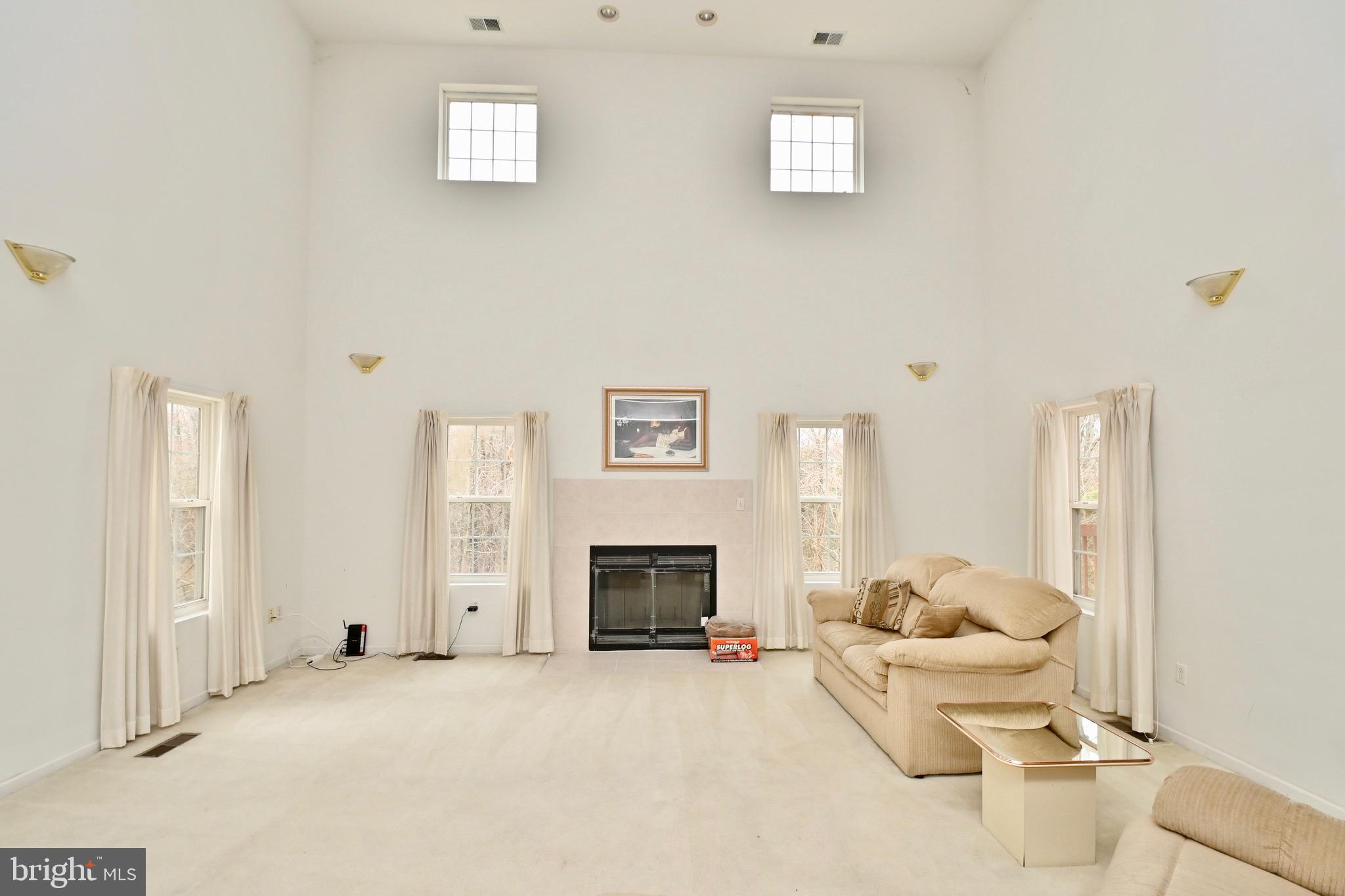 11105 Riverview Road Fort Washington, MD 20744 - Photo 14 of 49 Family Room
