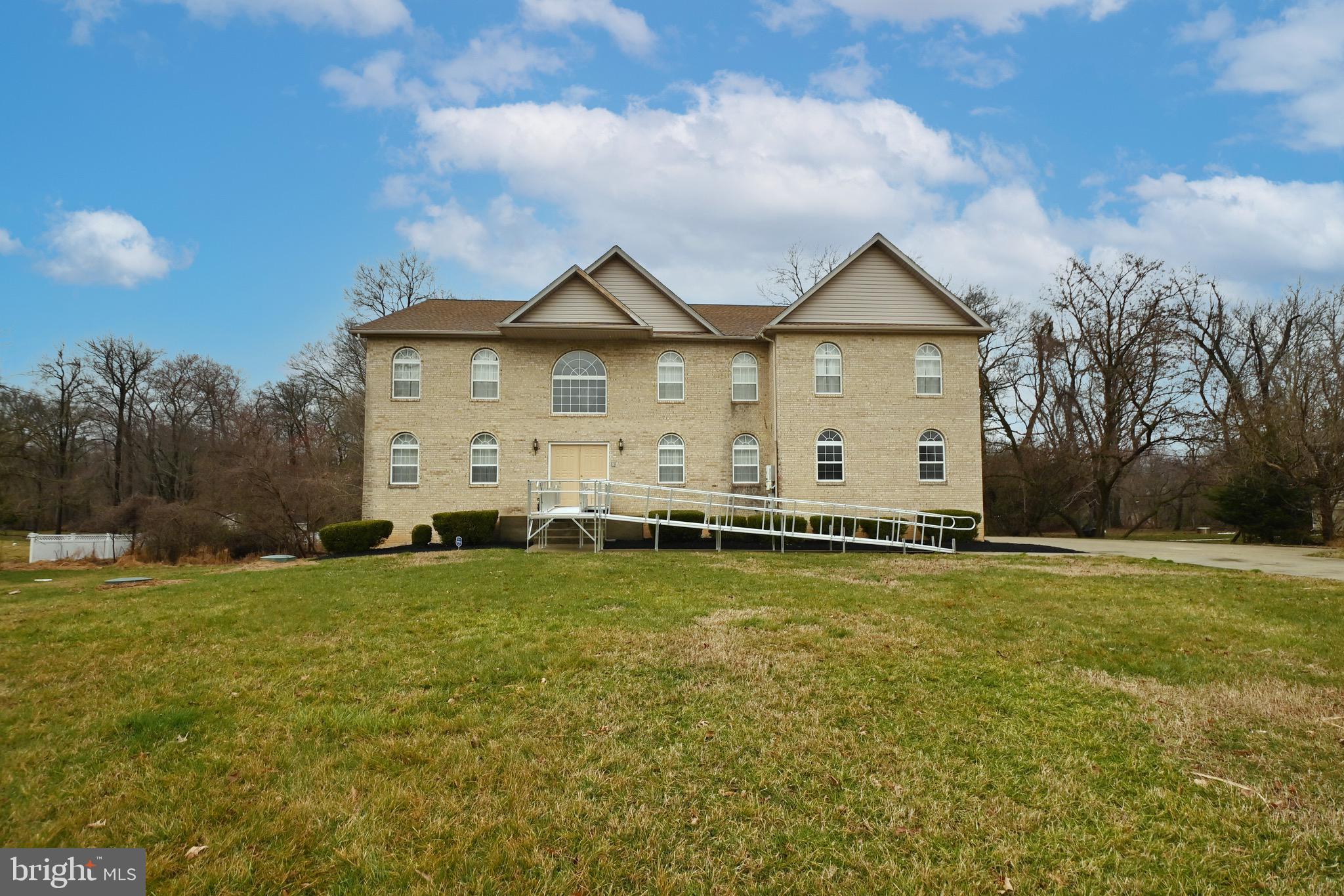 11105 Riverview Road Fort Washington, MD 20744 - Photo 2 of 49 Front View
