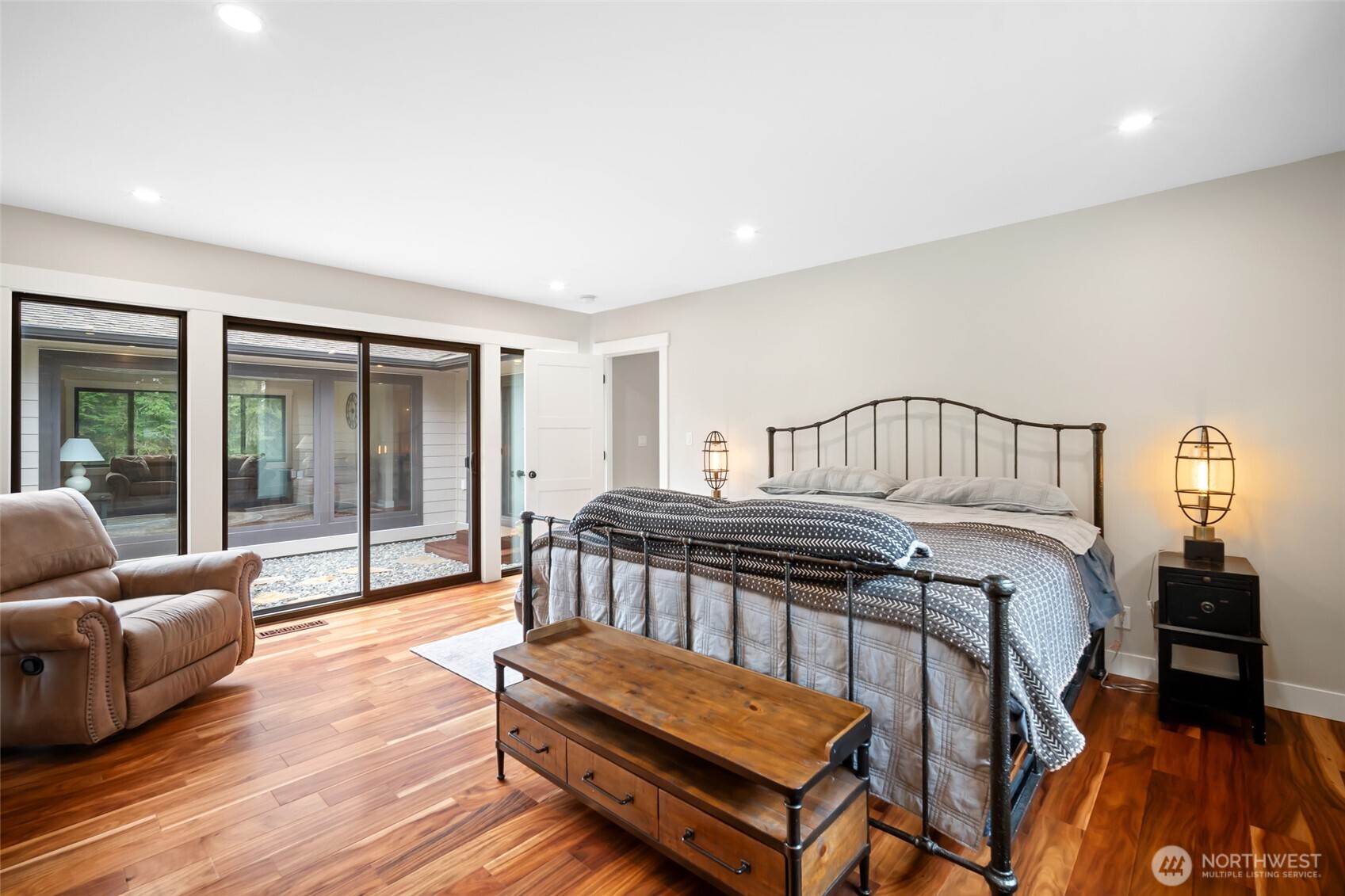 5830 Mission Road Bellingham, WA 98226 - Photo 17 of 36 Gallery Image 17