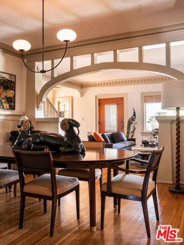 a view of kitchen with breakfast area